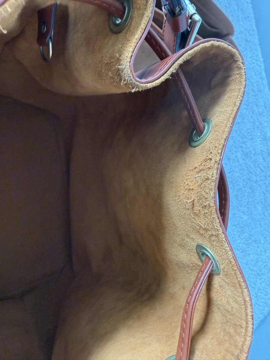 Louis Vuitton Taschen für Damen: Louis Vuitton Epi Borsa secchiello Grand Noé Cognac – Gebraucht aus Cureglia von Zucchi1 5