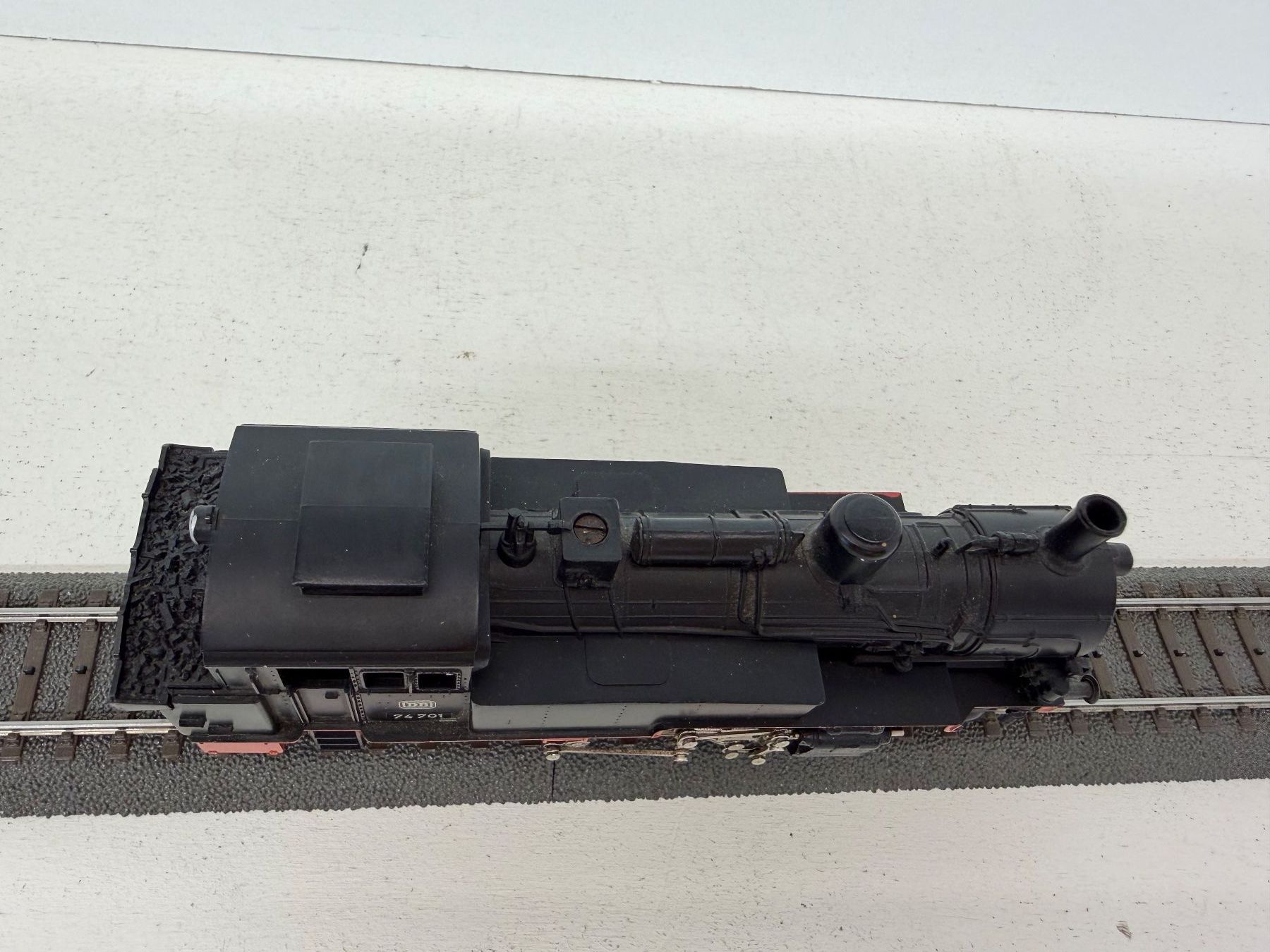 Märklin Modelleisenbahnen: 3095 Tenderlokomotive BR 74 der DB – Gebraucht aus Büsserach von ModellbahnDepot 6