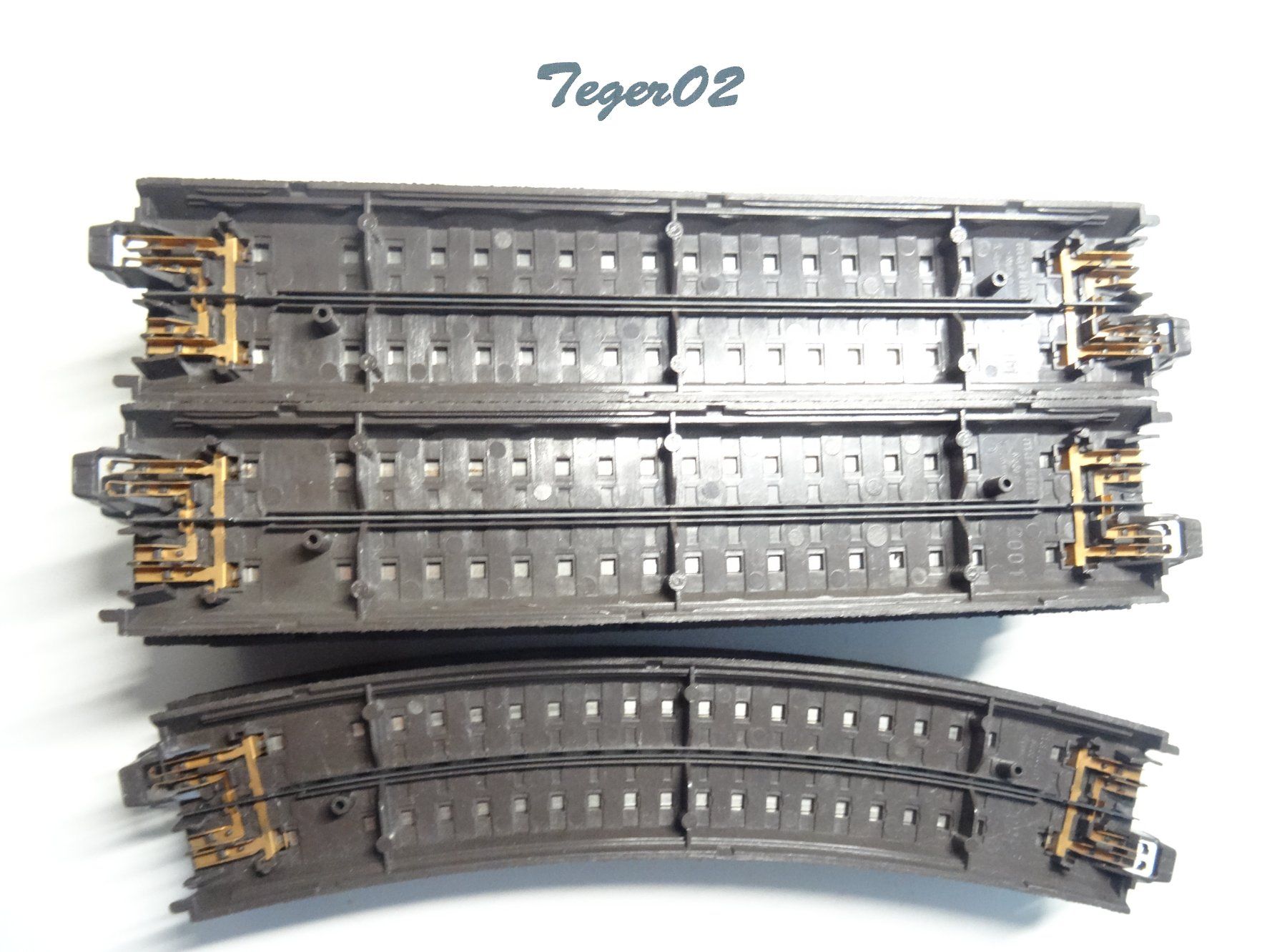 Märklin Modellini di ferrovie: Märklin H0 15 Alpha-Gleise – Nuovo (secondo la descrizione) da Hochdorf venduto da Teger02