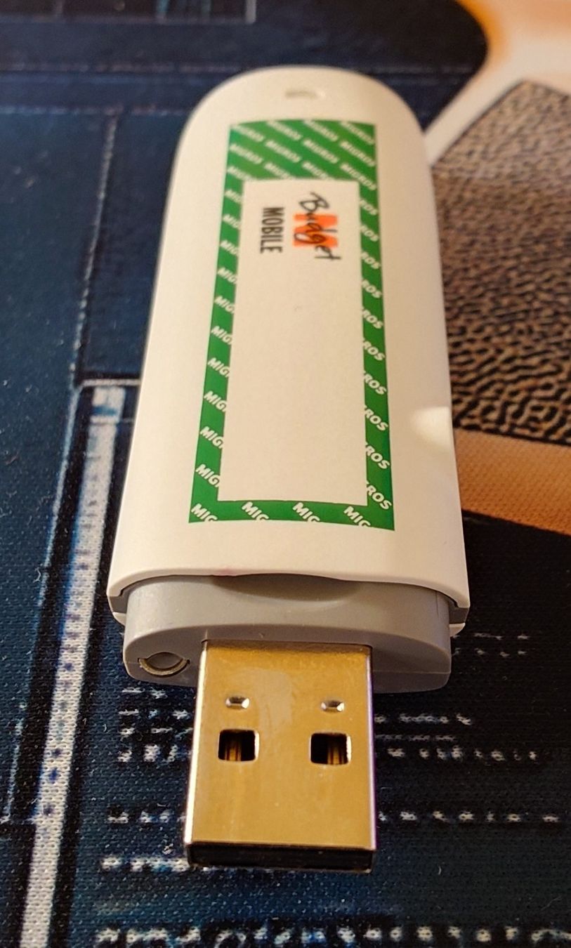 Huawei Chiavette USB: M-Budget Hotspot - Klassiker - USB Stick - Sim Karten – Nuovo (secondo la descrizione) da Ennetmoos venduto da Faders 3