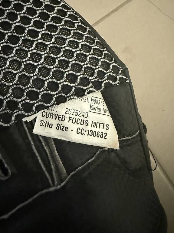 Sacchi da boxe: Boxing Speed Punching Mitts (x2) – Usato da Basel venduto da svetlana010 2
