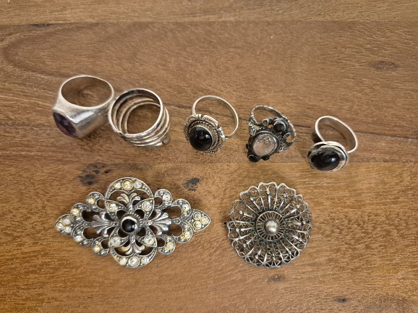 Altri gioielli: Silber Lot mit 5 Ringen & 2 Broschen – Usato da Zürich venduto da Dalema13 1