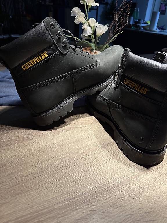 Chaussures hommes: Caterpillar Schuhe – D'occasion à Widnau par MarcBane