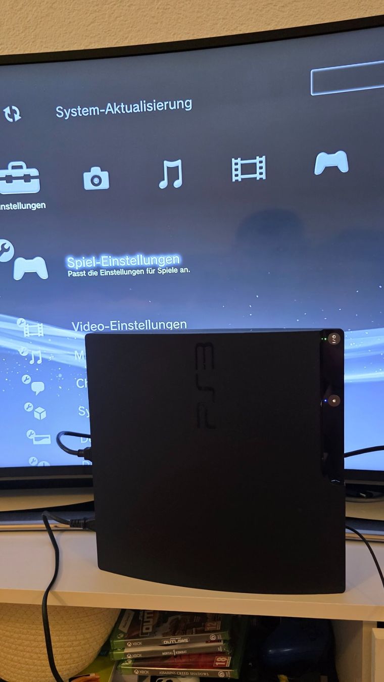 Sony Console: Sony PlayStation 3 Slim Konsole – Usato da Biel/Bienne venduto da ale_9r8v 1