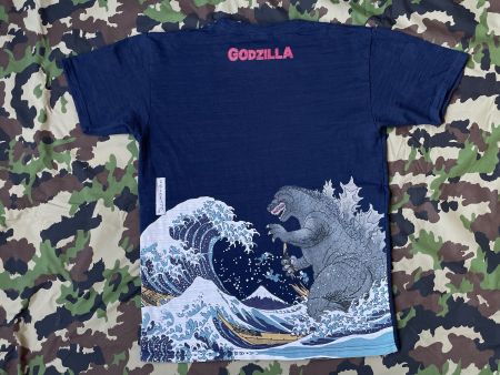 Vintage Y2K T-Shirt Godzilla Double Print Japan Art Sz L