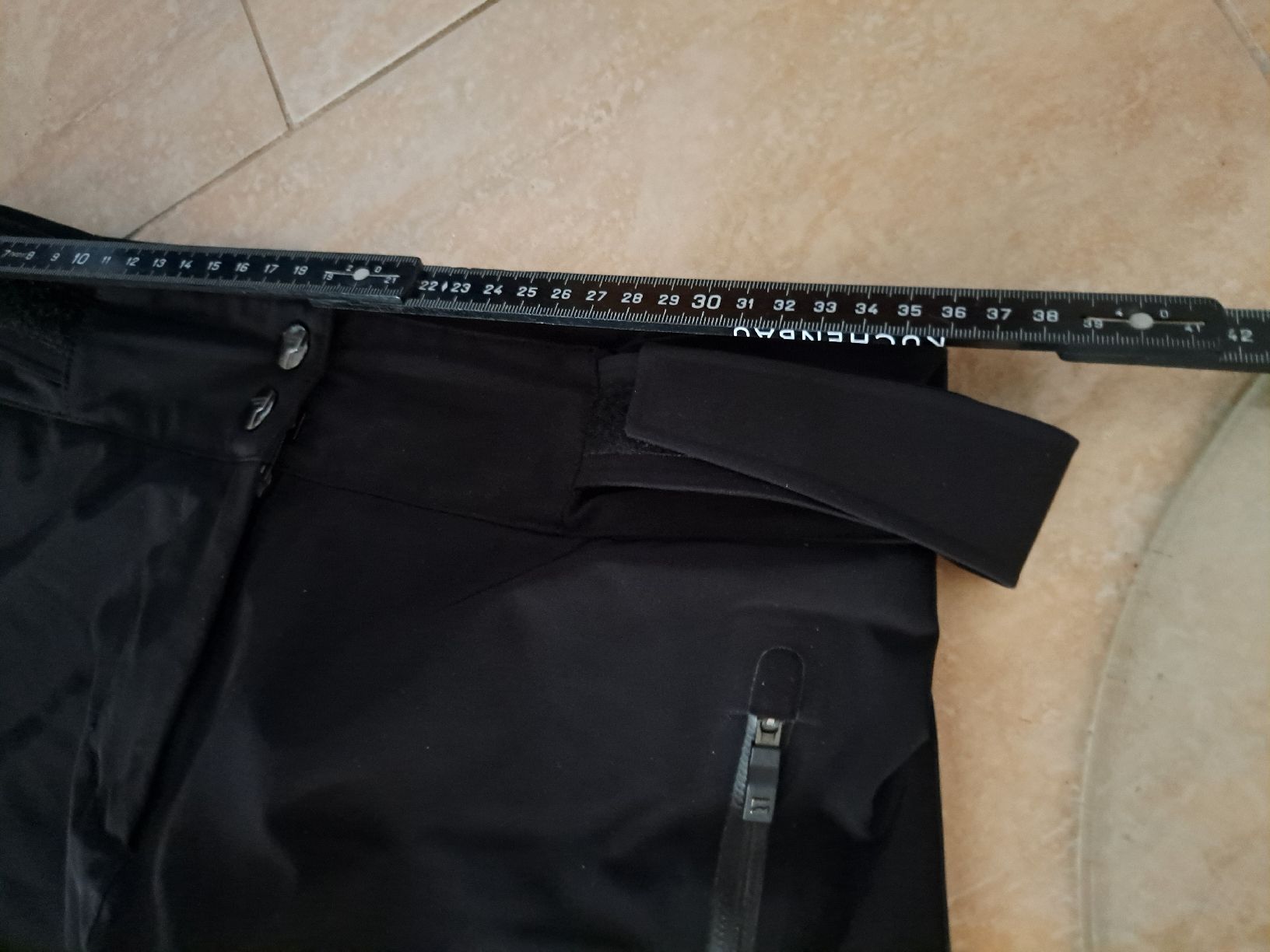 Hosen: Top Mountain Force Skihose Damen 34/36 lang schwarz – Gebraucht aus Urdorf von villakagu 3