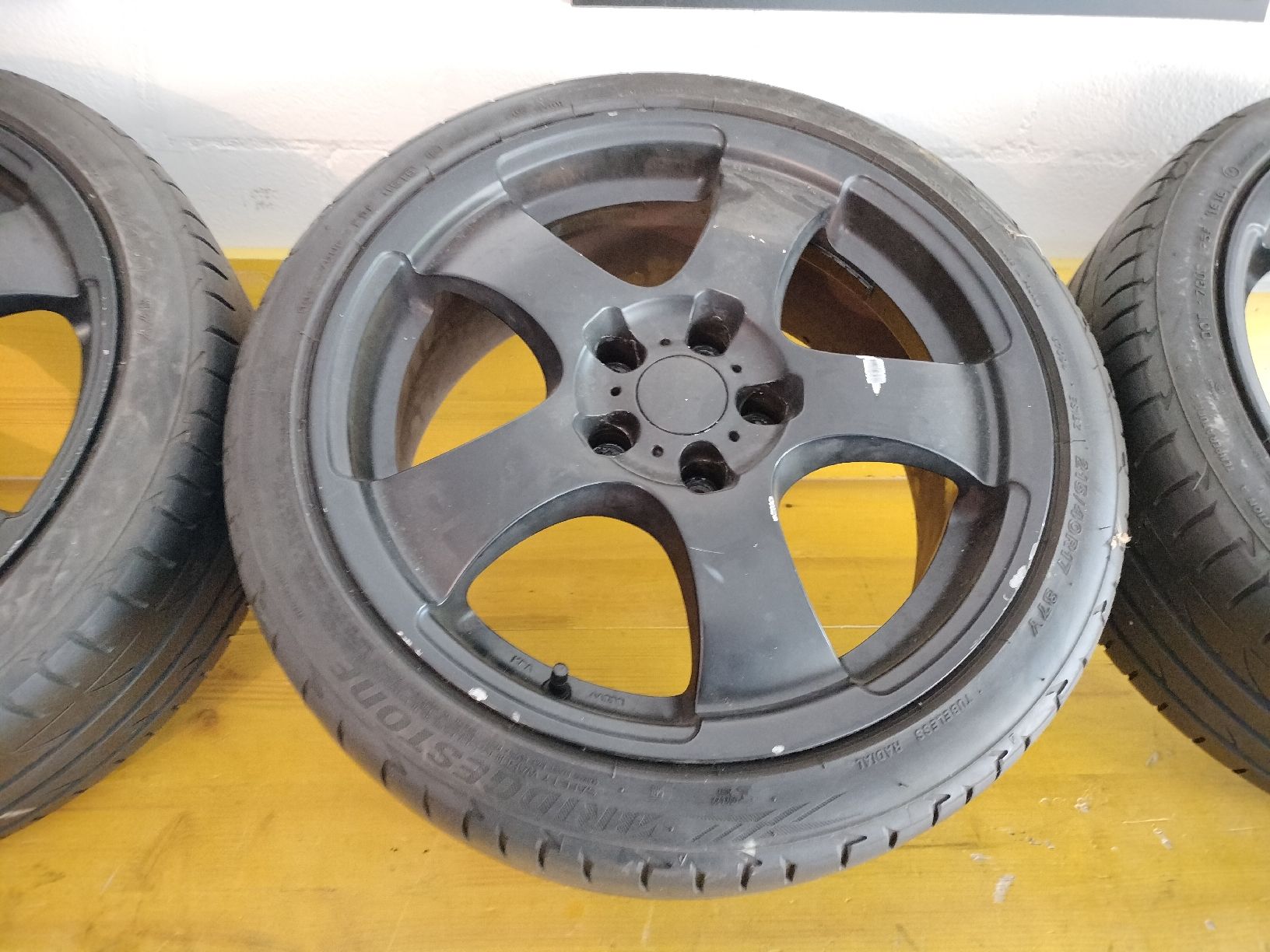 Pneumatici & Ruote complete: Komplett Räder zu verkaufen – Usato da Sempach venduto da Klara9 3