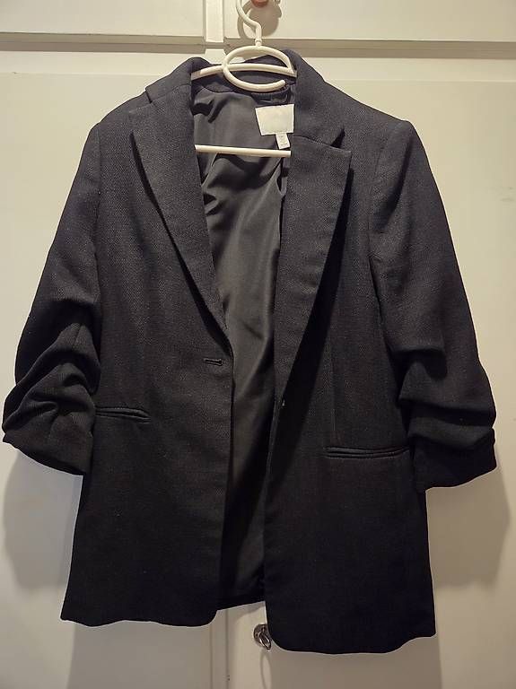 Giacche: Damen Blazer schwarz (M)  – Usato da Neuhausen am Rheinfall venduto da mir_9hqj