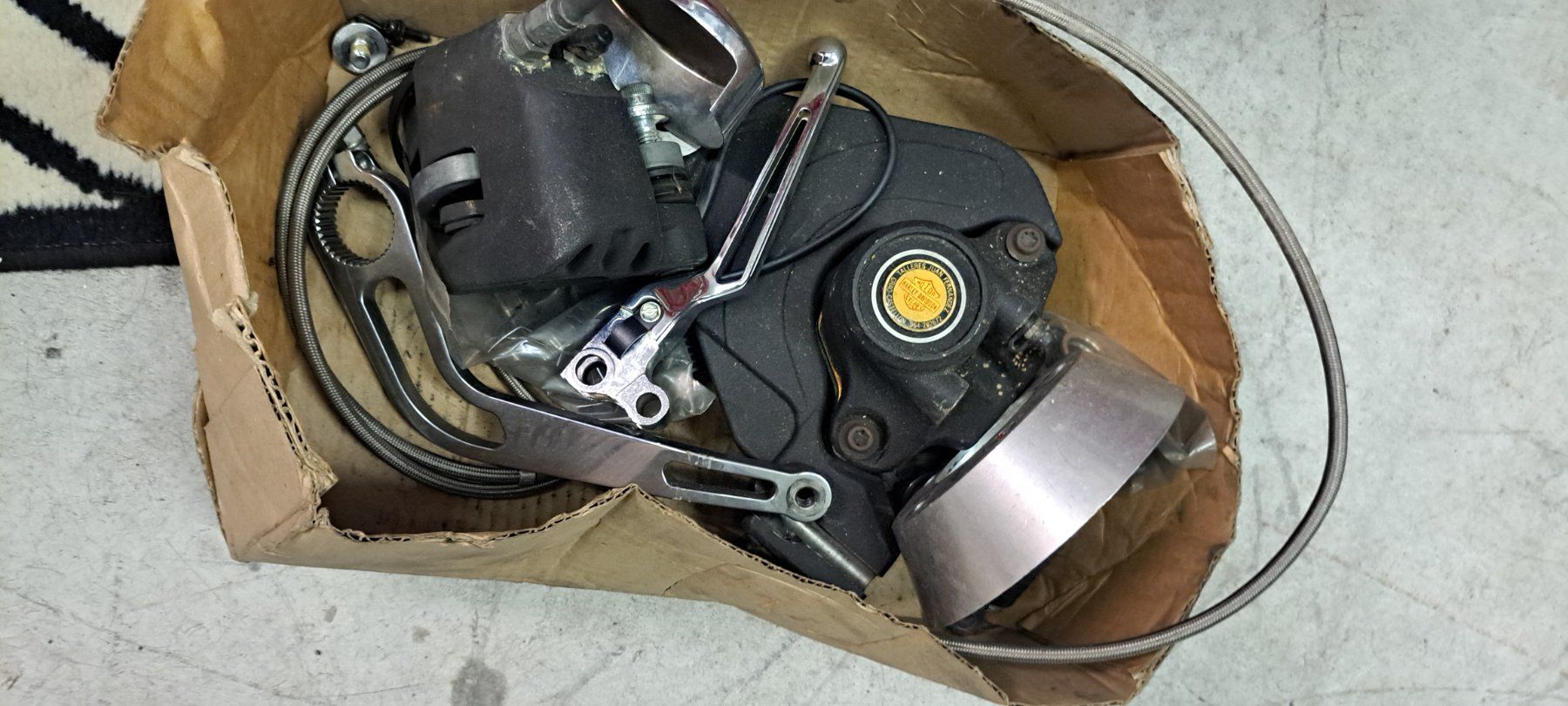 Harley-Davidson Alle Motorradersatzteile: Motorrad Ersatzteile, Top Zustand – Gebraucht aus Dübendorf von Tomirabbit 6