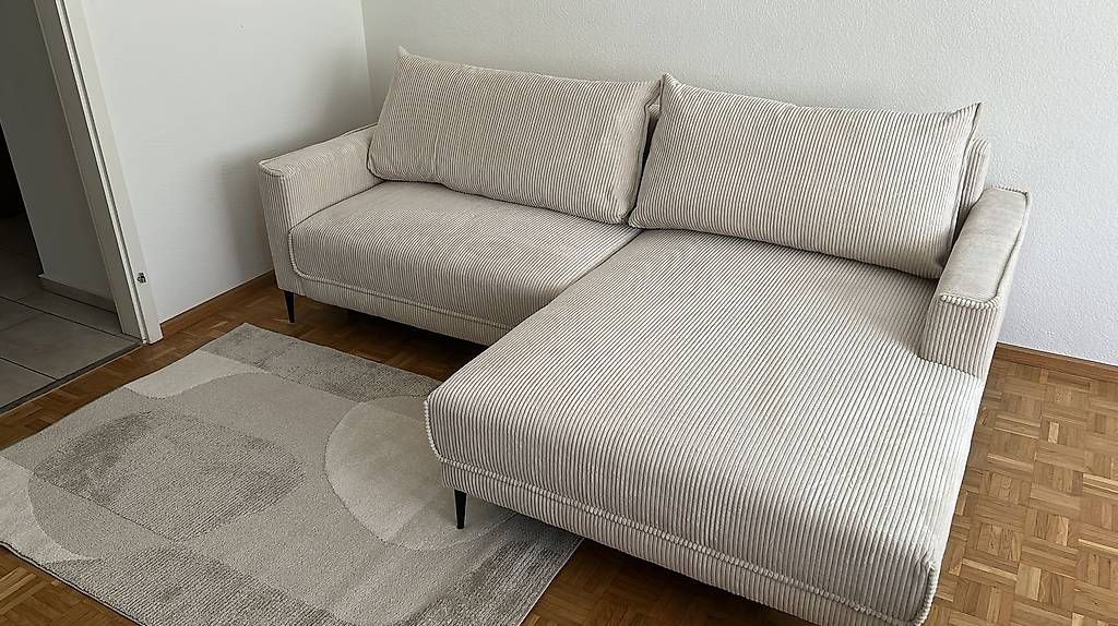 Divani: Sofa – Usato da Birsfelden venduto da dor_9n7f
