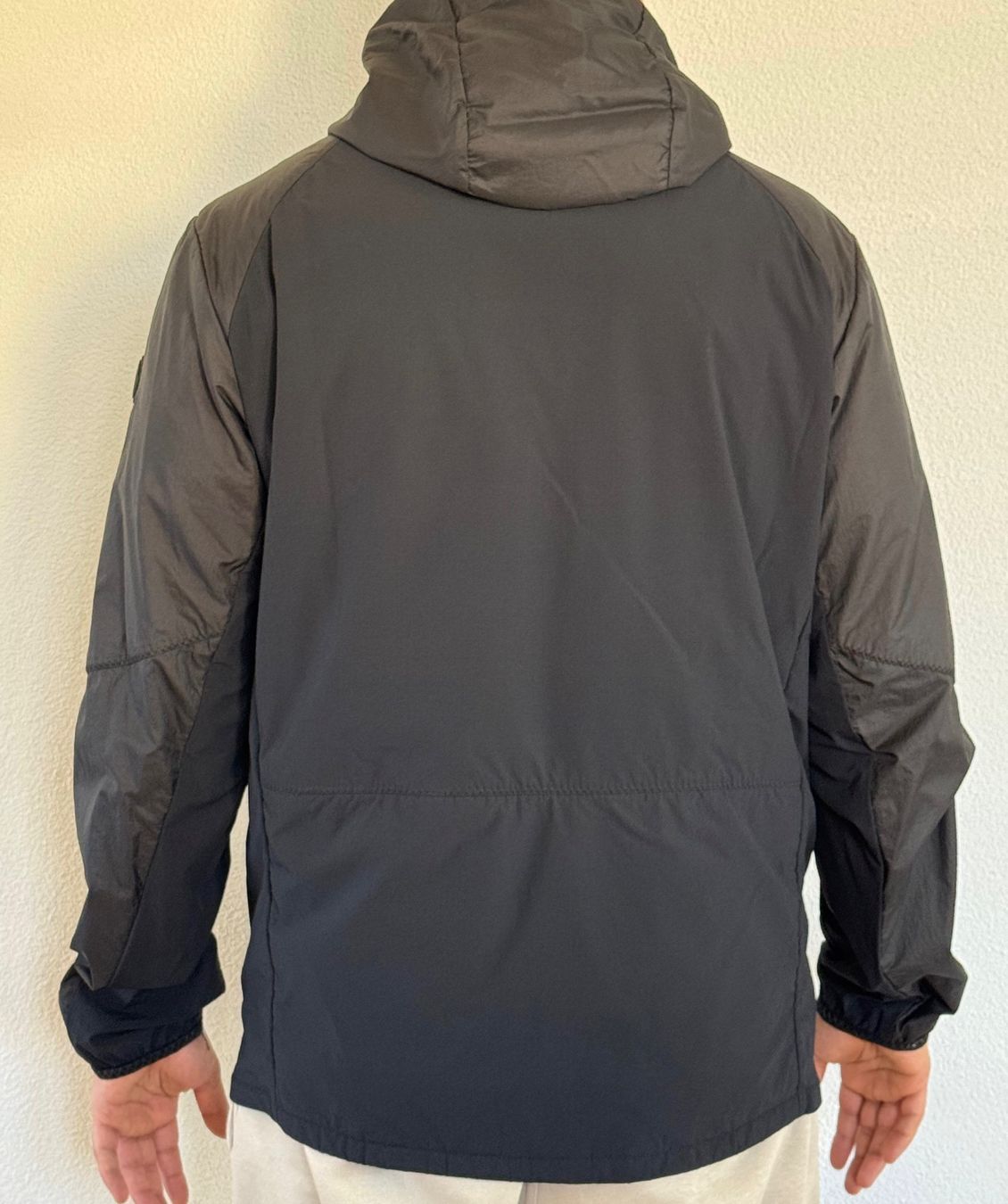 Moncler Giacche: Moncler Übergangsjacke Grösse 4 – Usato da Pfäffikon ZH venduto da Watch_lover 6