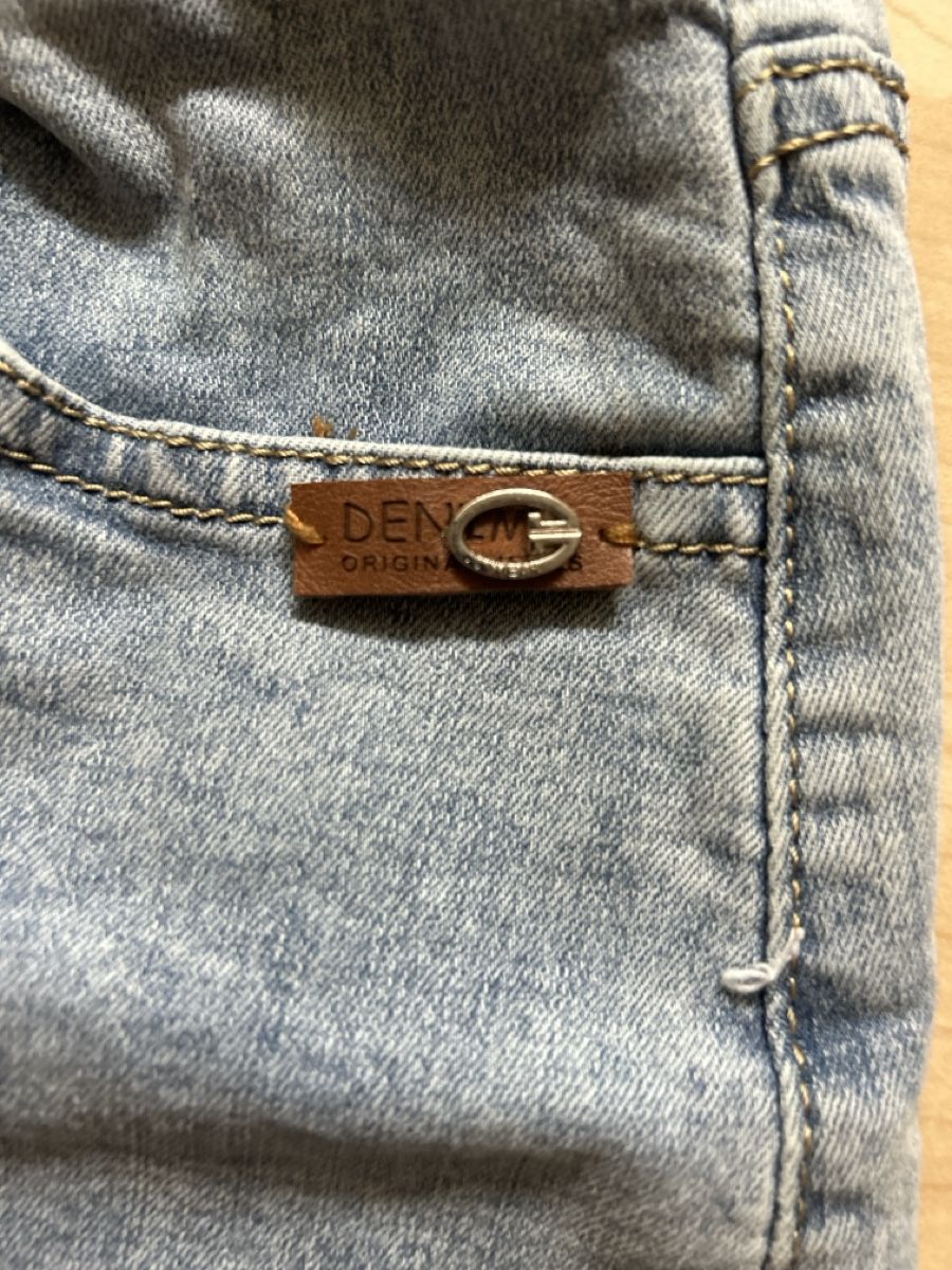 Jeans: Jeans Shorts hellblau Grösse S mit Tunnelzug – Neuf (Voir description) à Bremgarten b. Bern par lisapisa44 2