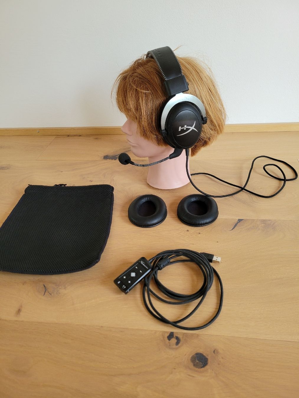Hyperx Cuffie: HyperX Cloud Alpha Gaming Headset - Top Zustand! – Usato da Kesswil venduto da mie_g89p