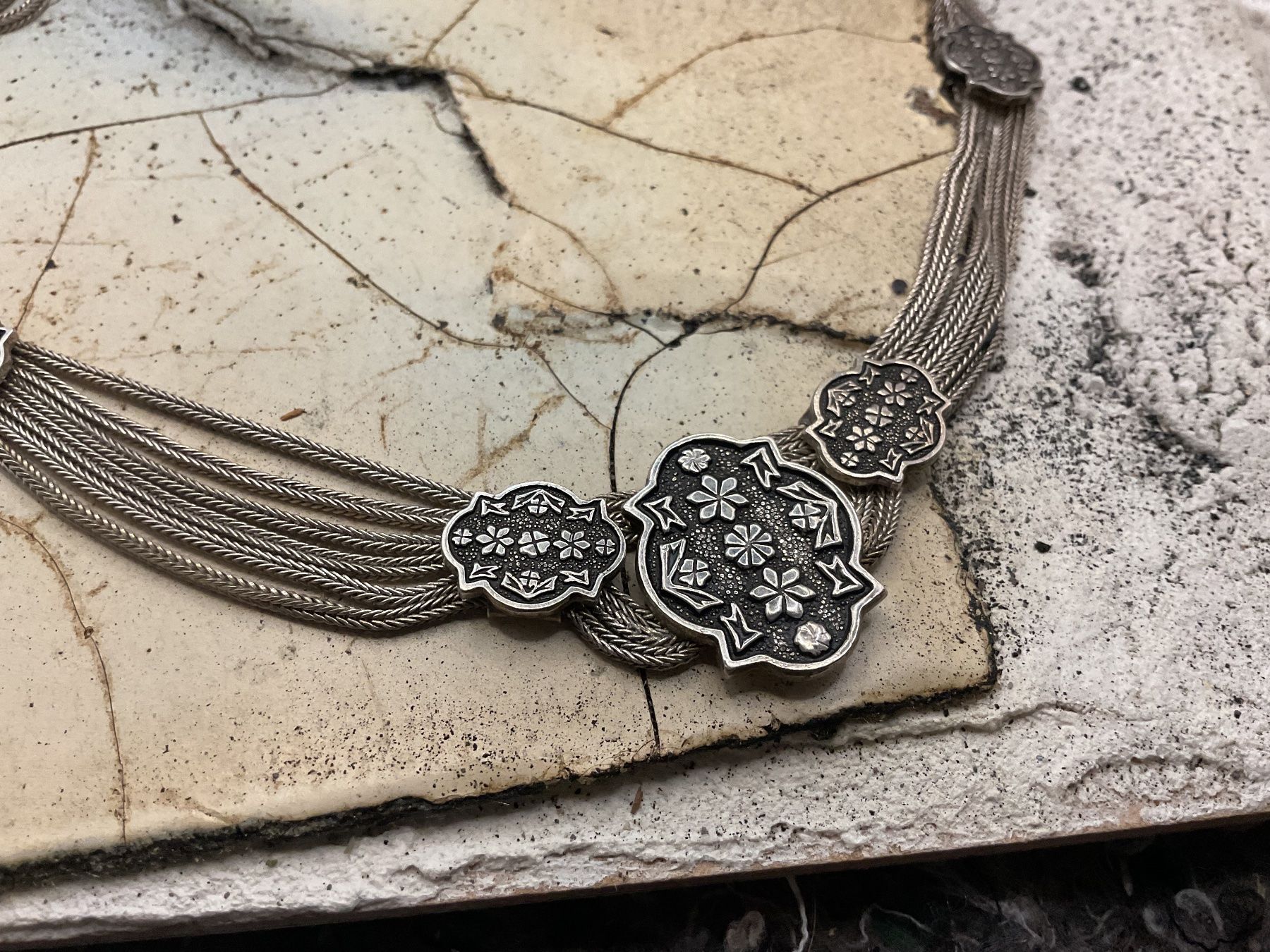 Catenine: Antikes Collier, wunderschöne Verarbeitung – Usato da Luzern venduto da S.Kern01 1