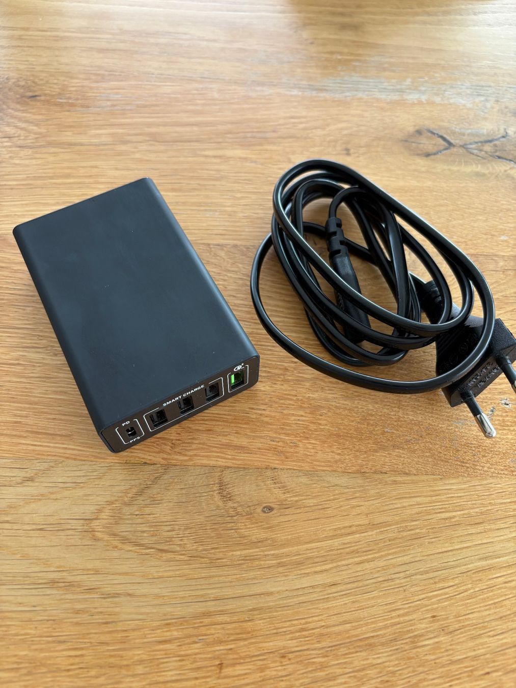 4smarts Ladegeräte: USB-Ladegerät 4smarts – Gebraucht aus Männedorf von Jadawana 3