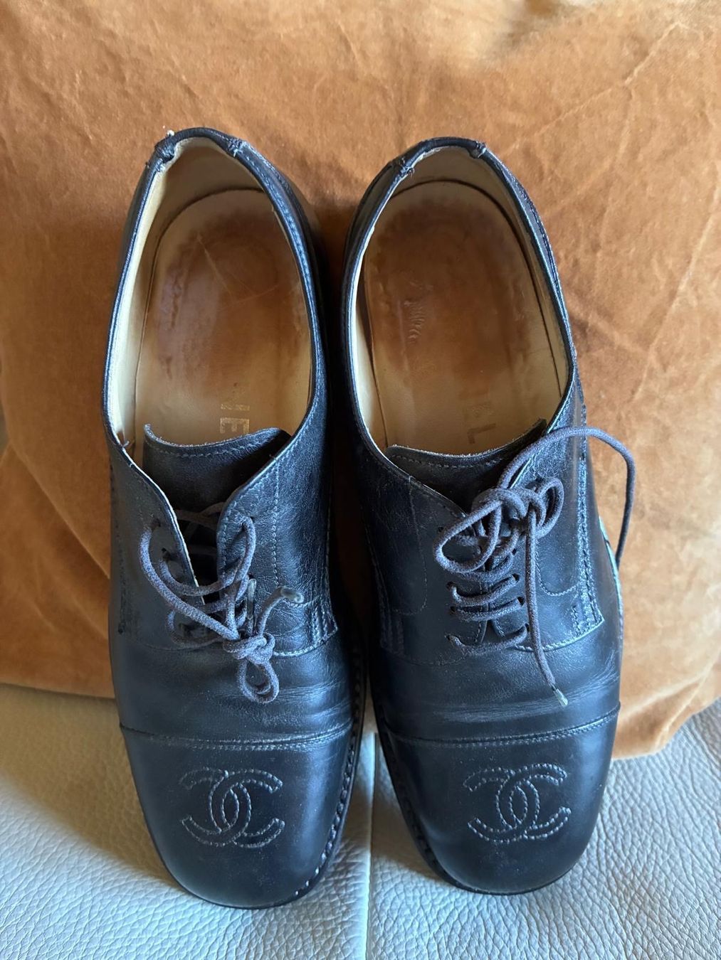 Chanel Chaussures femmes: CHANEL – D'occasion à Rümlang par har_z6qv