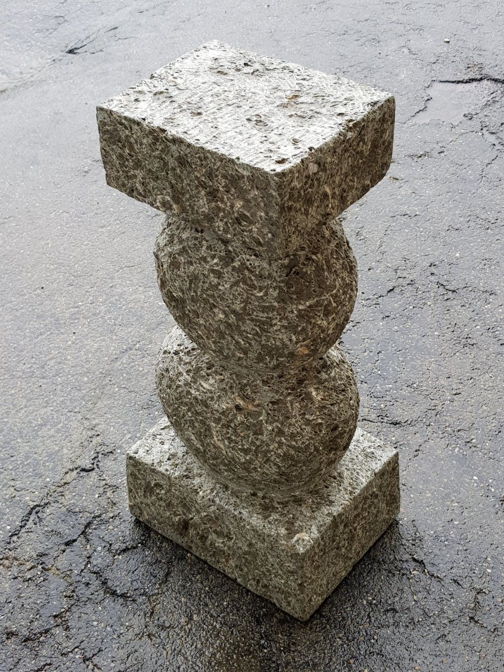 Skulpturen & Statuen: Gartendecko Steinsäule Muschelkalk – Gebraucht aus Ehrendingen von Amigo5 2