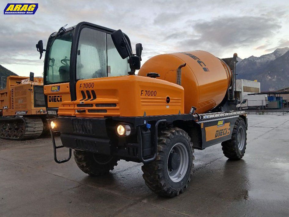 Tutte le macchine: Dieci F7000 Fahrmischer – Usato da Hasle LU venduto da Arag08 8