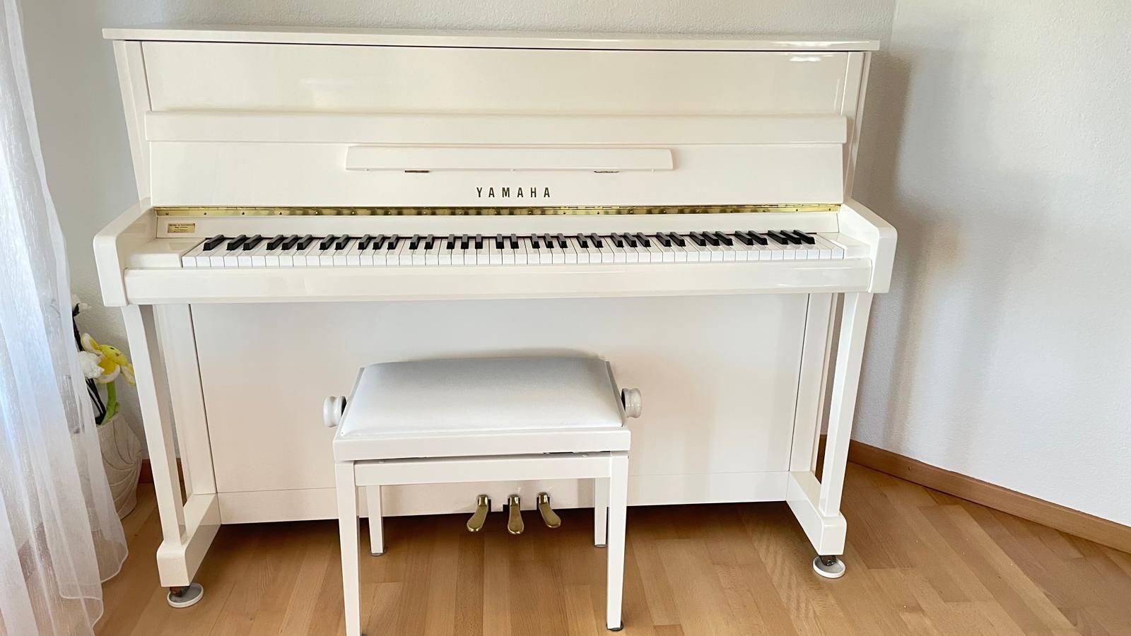 Yamaha Strumenti musicali: Yamaha B2 PWH Klavier – Usato da Bachenbülach venduto da zuliz 1
