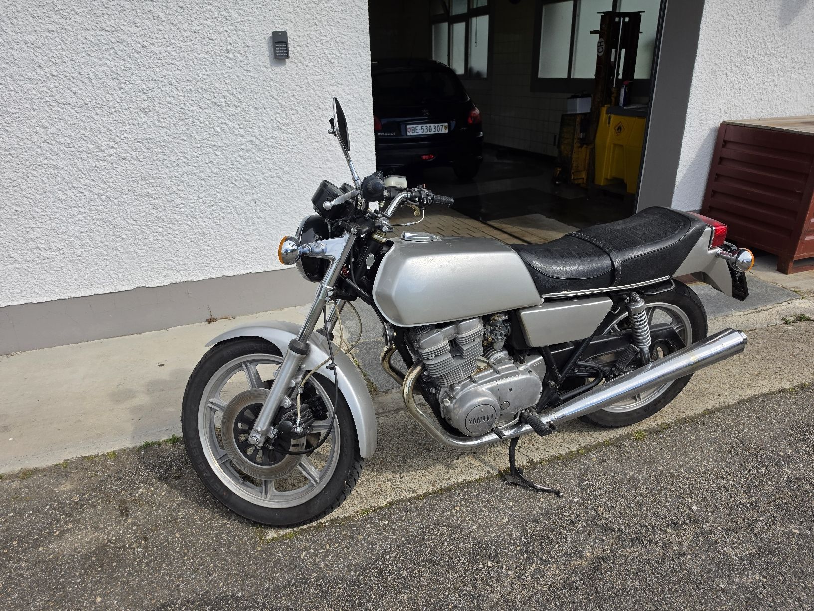 Yamaha Strasse: Yamaha 1H2 Veteran 27000km – Gebraucht aus Dürrenroth von ben_h8rx 4