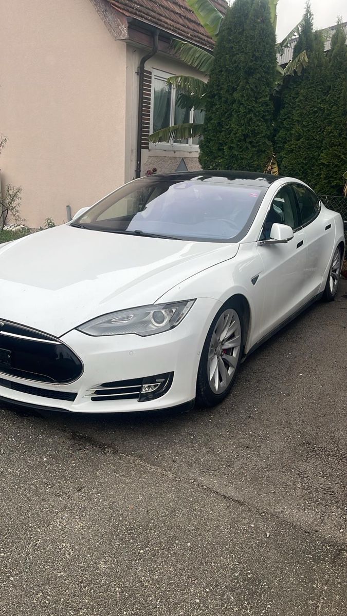 Tesla Automobili: Tesla Model S, Performance 85 D Pearl White – Usato da wöschnau venduto da rash99 5
