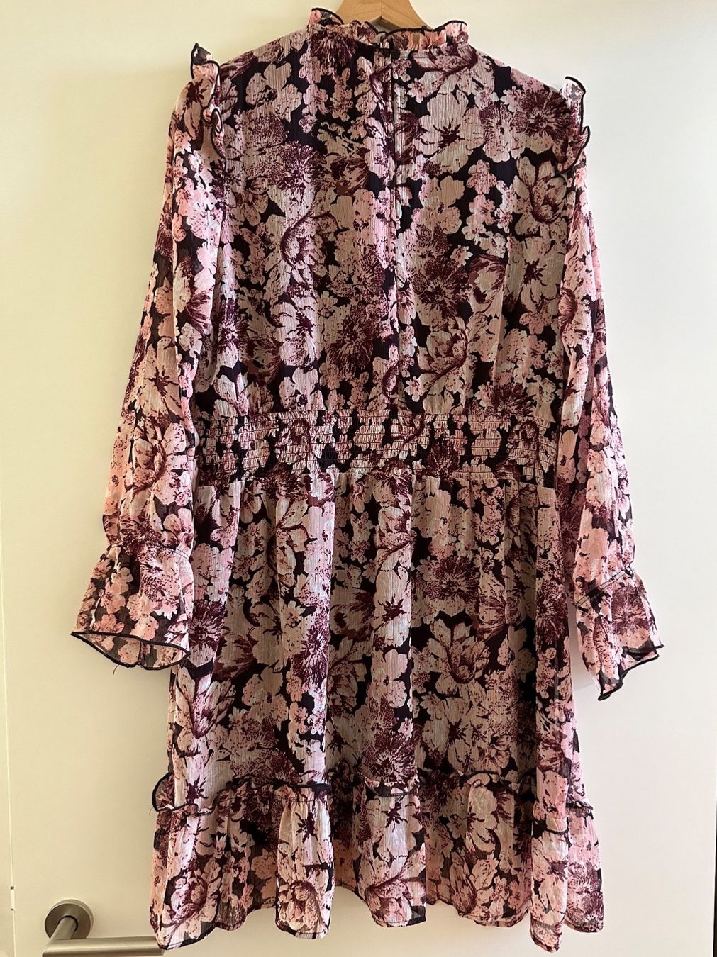 Only Kleider: Damen Kleid Grösse XL – Neu (gemäss Beschreibung) aus Bülach von leide_29 1