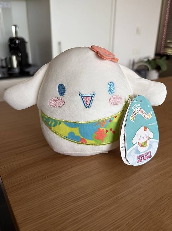 Hello Kitty Statuette: Hello Kitty Squishmallows Plushie – Nuovo (secondo la descrizione) da Affoltern am Albis venduto da san_vxp7