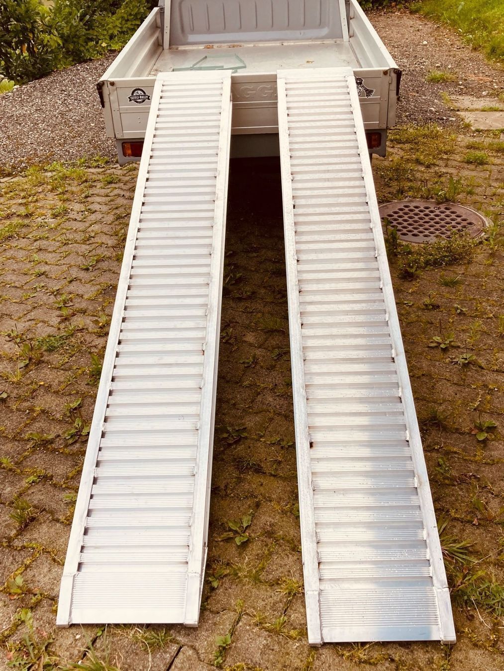 Rampe di accesso: Verladerampe/ Alu-Rampe 2650mm/ Humbaur – Nuovo e nell'imballaggio originale da Hofstatt venduto da hofstatt1995 2