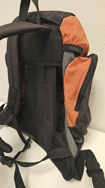 Kindertaschen: Kinderrucksack mit Regenhülle – Gebraucht aus Rudolfstetten von Hoppel17 1