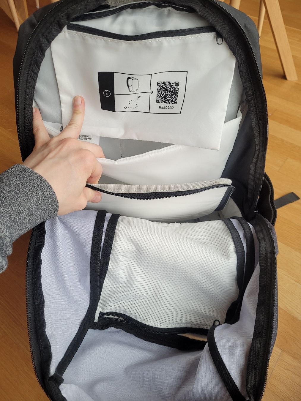 Decathlon Sacs à dos: Quechua Wanderrucksack Arpenaz anthrazit – D'occasion à Bern par hitomi112 2