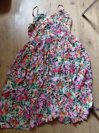 schönes Kleid von Mavi grösse XL 