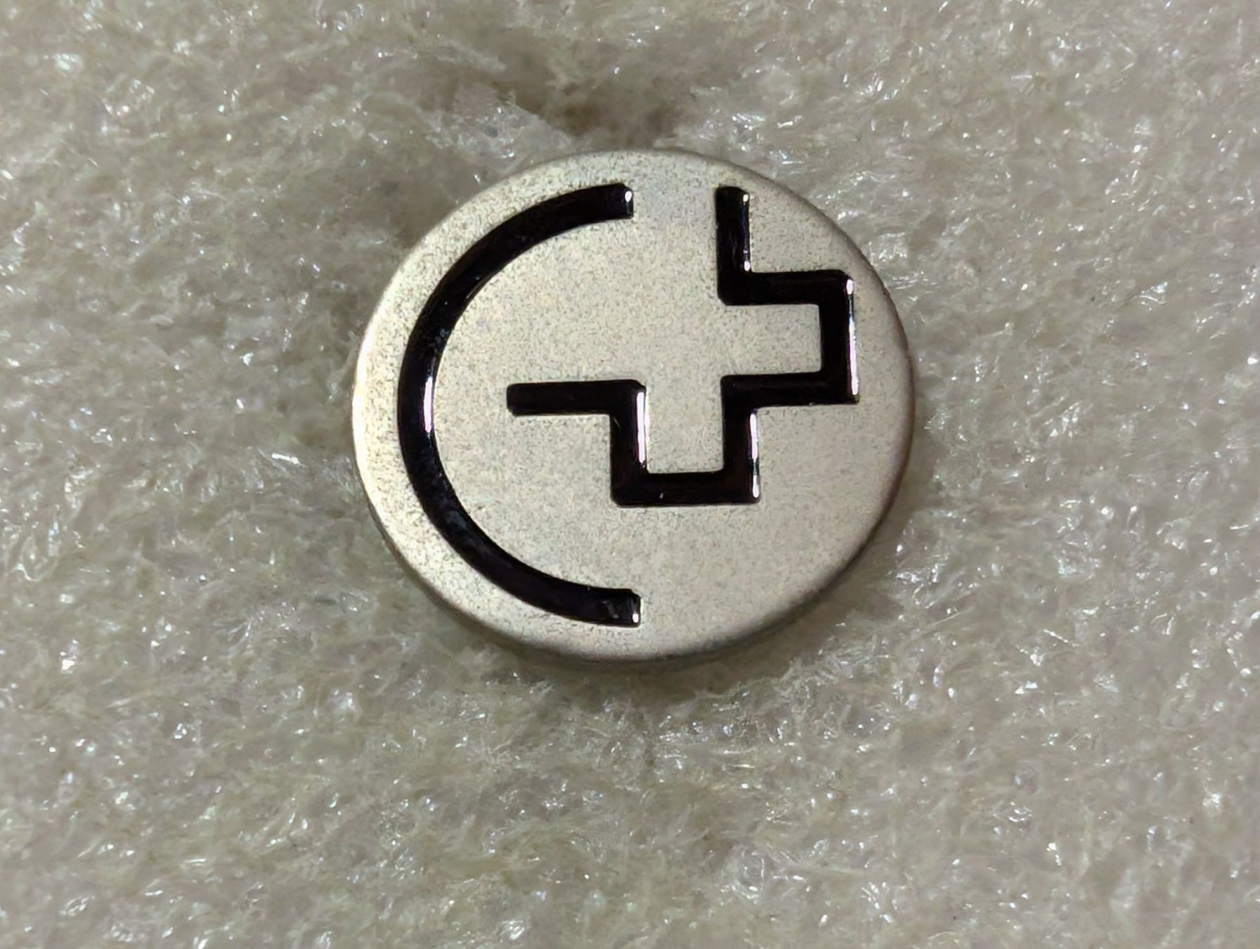 Placchette & Badge: Ansteckpin 59: – Usato da Oppligen venduto da Pin-Fall-Shop