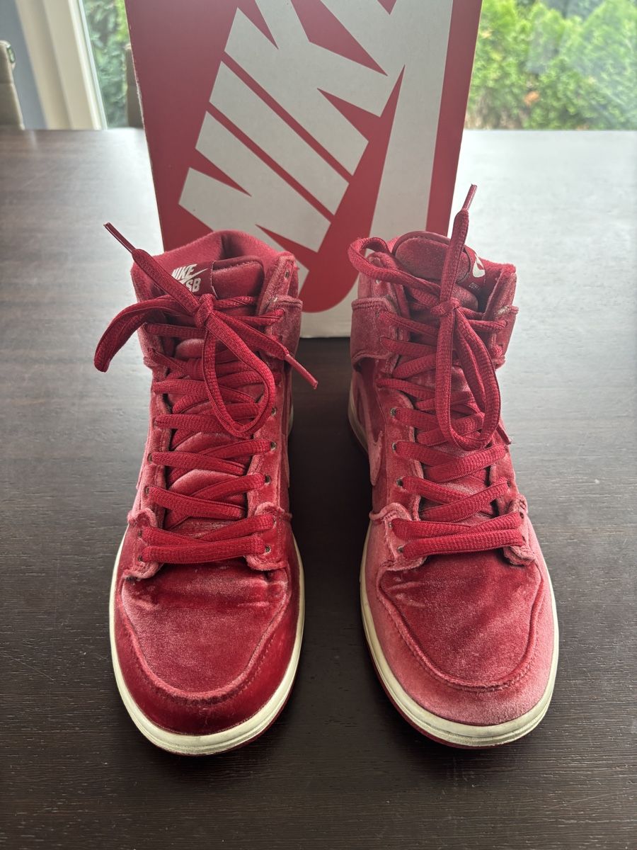 Nike Scarpe da uomo: Nike SB Dunk High Velvet 2016 | 40 – Usato da Uetikon am see venduto da seller.2020 1