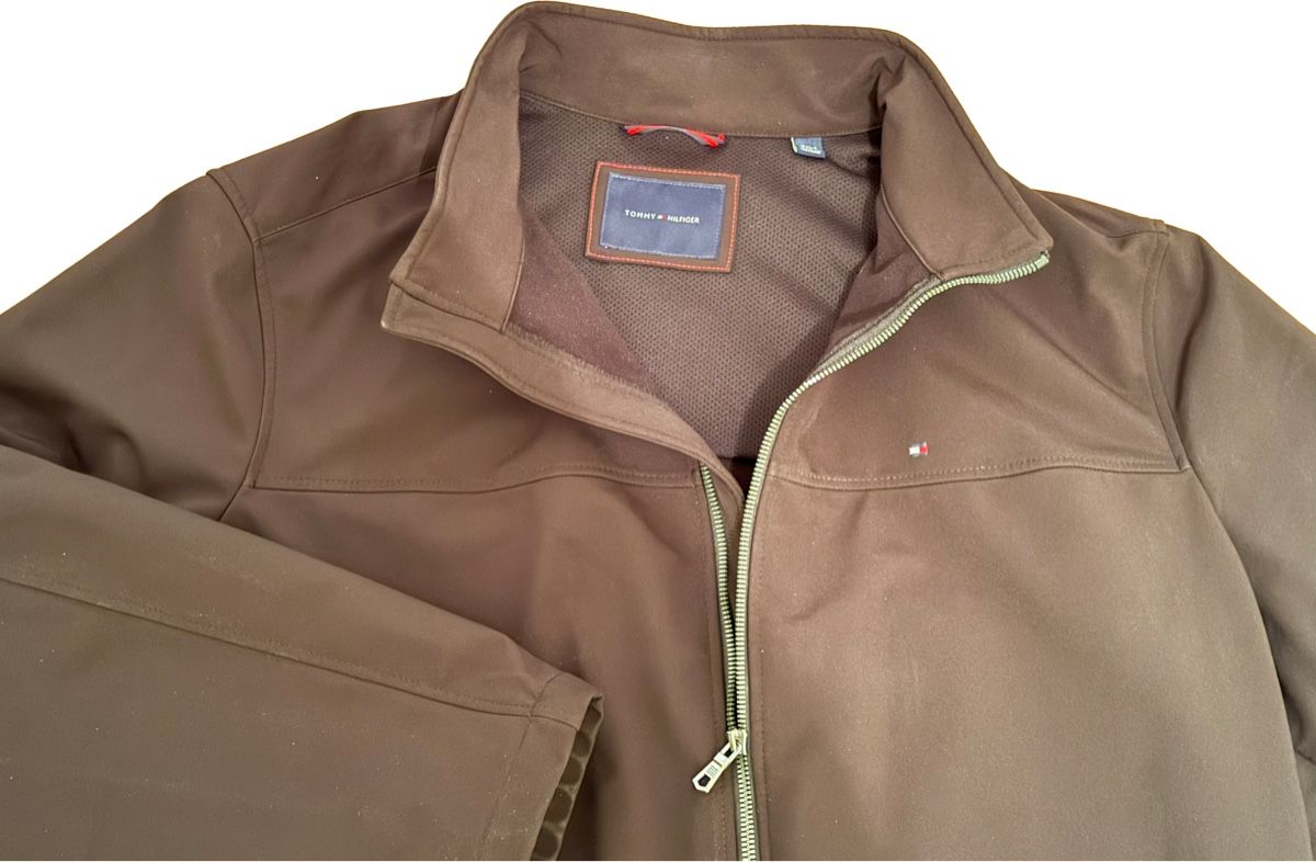 Tommy Hilfiger Giacche: TOMMY HILFIGER Jacke in Schwarz – Usato da Ettingen venduto da Ralakeet 4