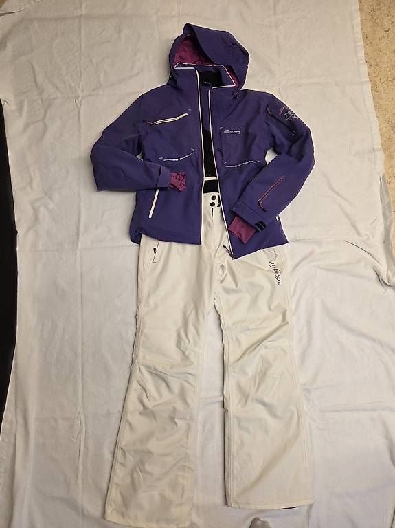 Albright Completi & Tailleur: Ski Dress – Usato da Granges-Paccot venduto da pri_t8ny