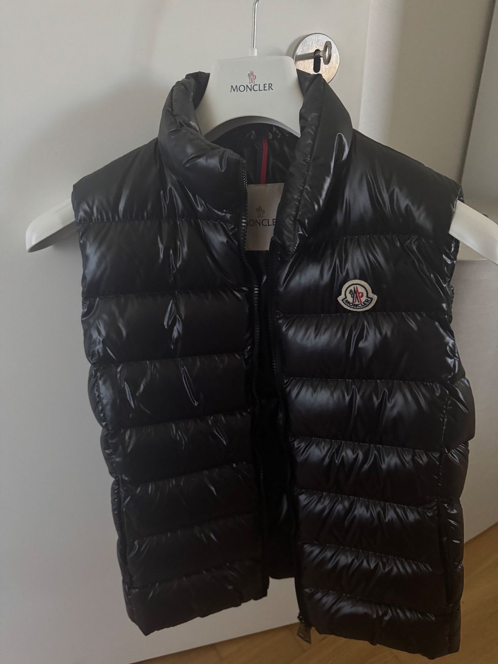 Moncler Gilet & Giacche senza maniche: Moncler Ghany Daunenweste Gr. S – Nuovo (secondo la descrizione) da Regensdorf venduto da Sunny290514 1
