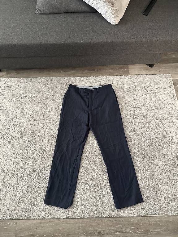 Hosen: Tommy Hilfiger Anzugshose – Gebraucht aus Möriken AG von nil_hmm8