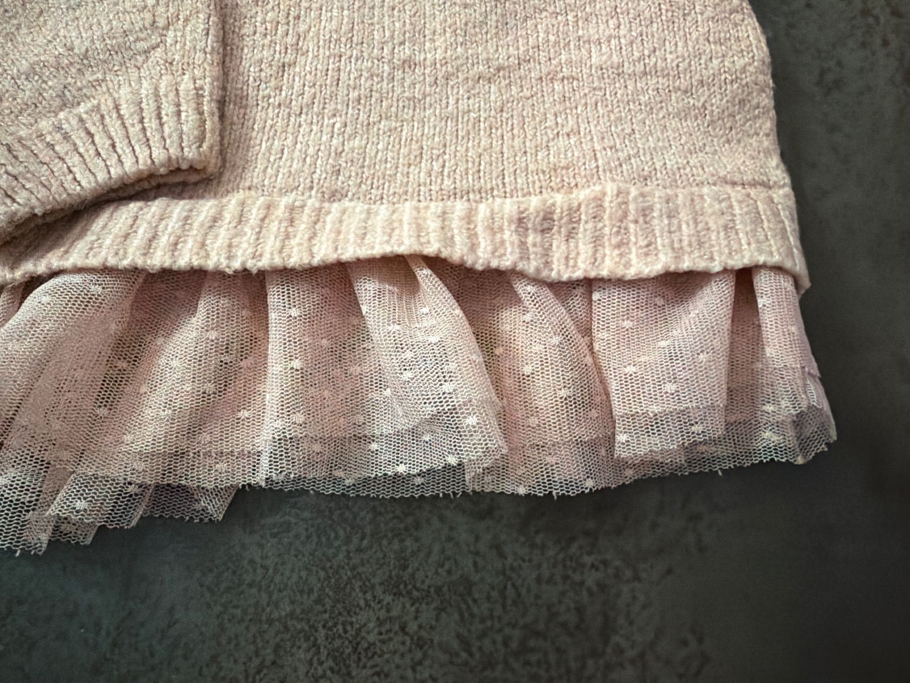 Zara Maglioni & Felpe: Zara Kapuzenpullover rosa Grösse 86 – Usato da Brüttisellen venduto da val_r8g6 2