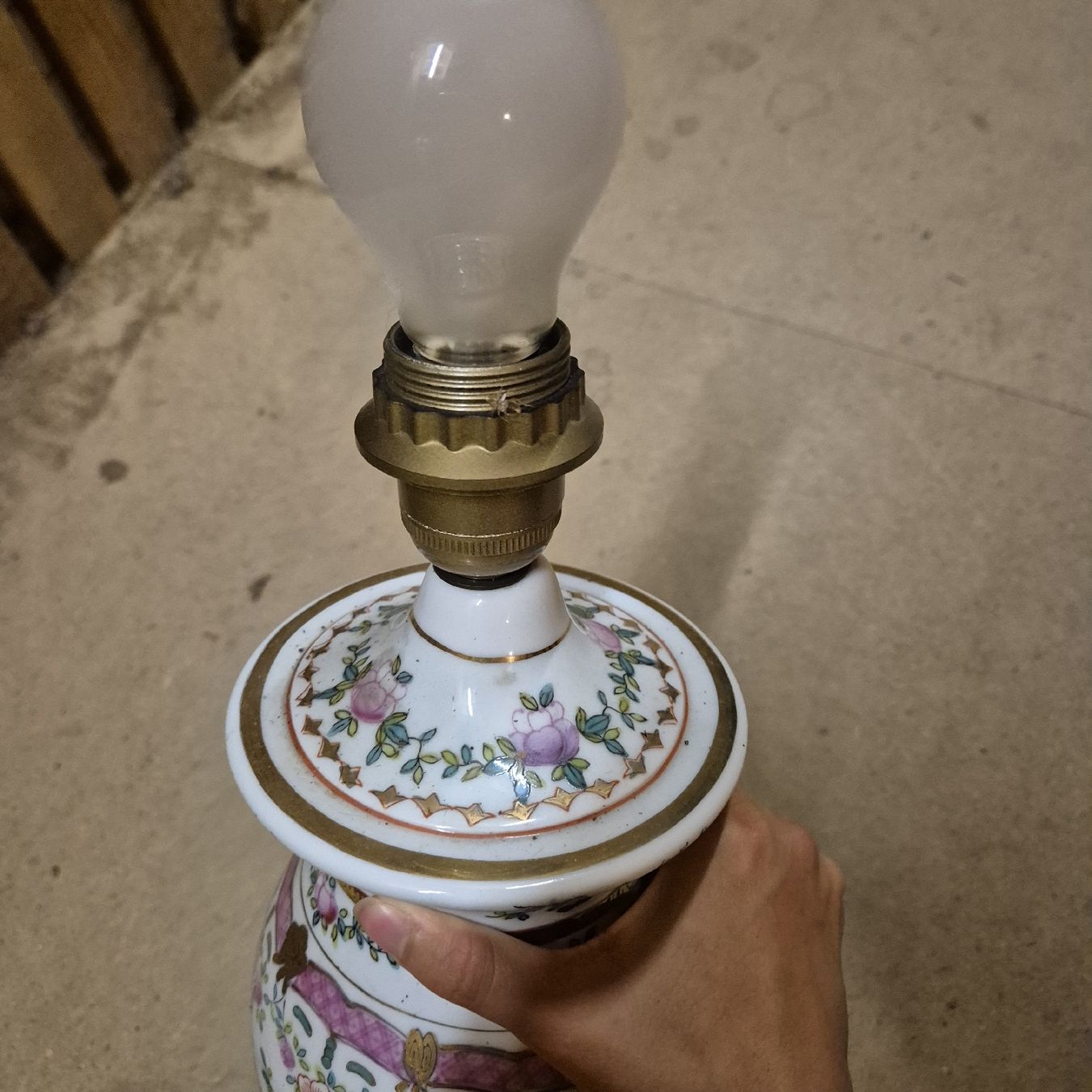 Lampes: Lampe ancienne  – D'occasion à Genthod par Lenas9 1