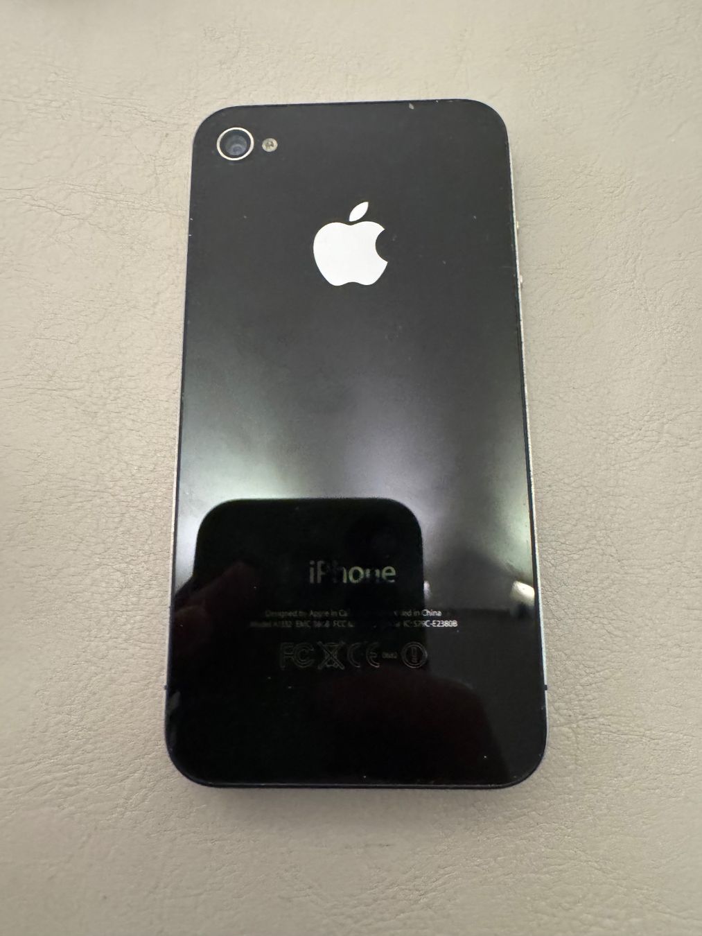 Apple Telefoni cellulari / Smartphones: iPhone 4 / 4s – Difettoso da Adliswil venduto da Busys 1