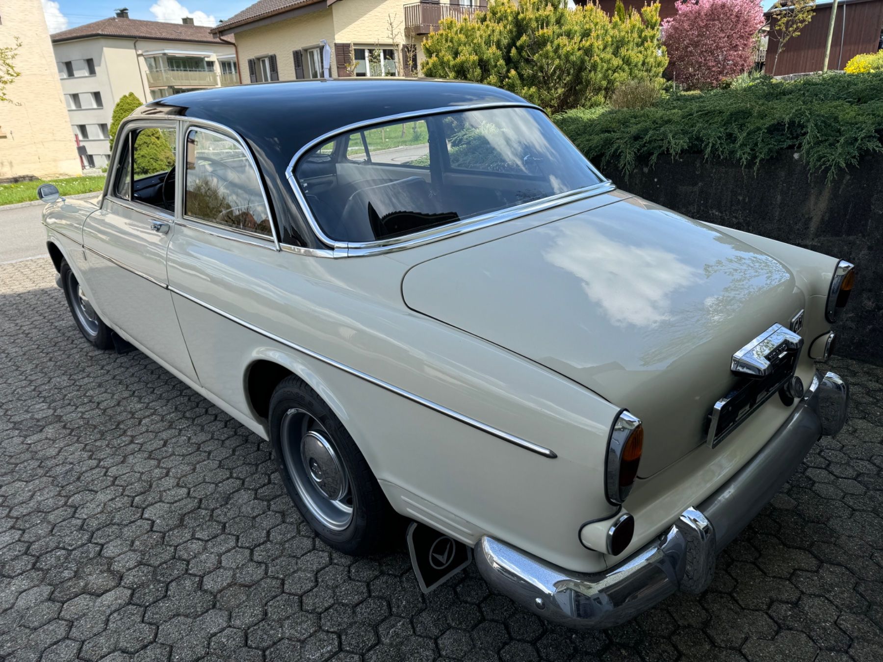 Volvo Automobili: Volvo Amazon 121 VETERAN – Usato da Beromünster venduto da Ctempo 4