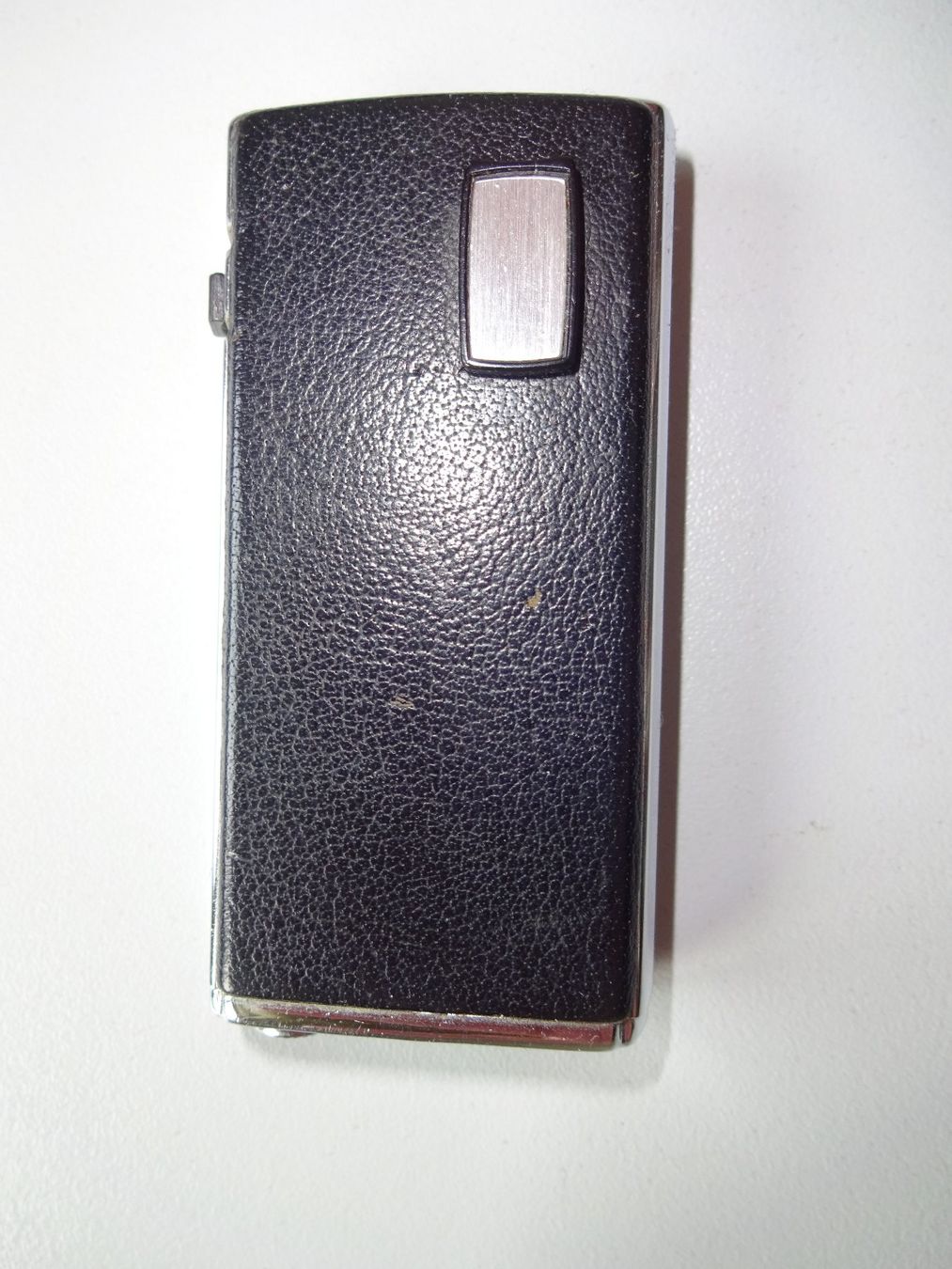 Ronson Accendini: Ronson Feuerzeug – Usato da Kloten venduto da ursarm5052