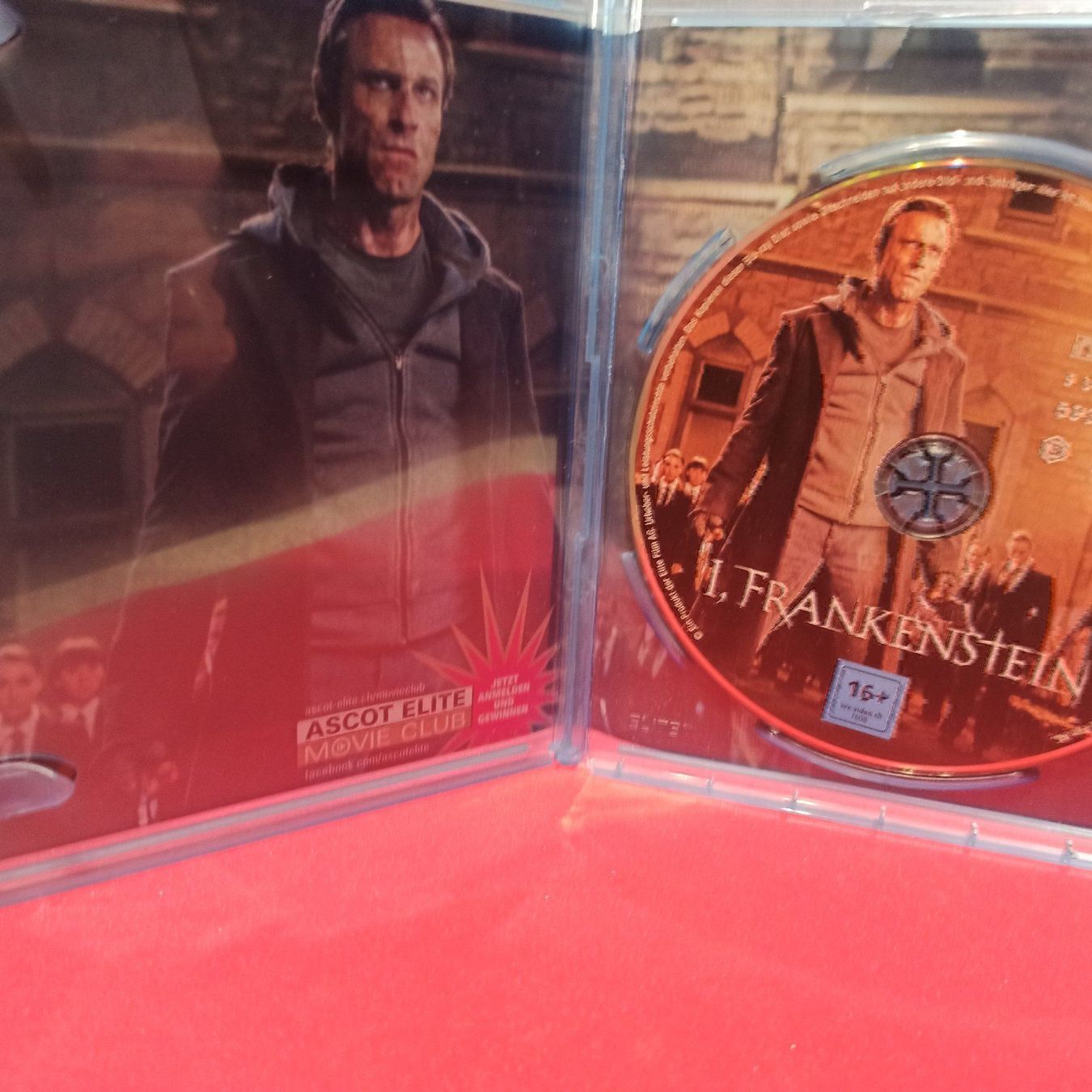Tutti i DVDs: I, Frankenstein [Blu-ray] – Usato da Dübendorf venduto da kb86_MOVIE 3