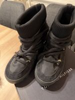 Schneestiefel Tommy Hilfiger Grösse 40 schwarz neuwertig