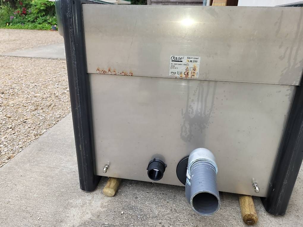 Altro: Skimmer de surface grand débit Oase – Usato da Chêne-Bourg venduto da dst_zvj8 3