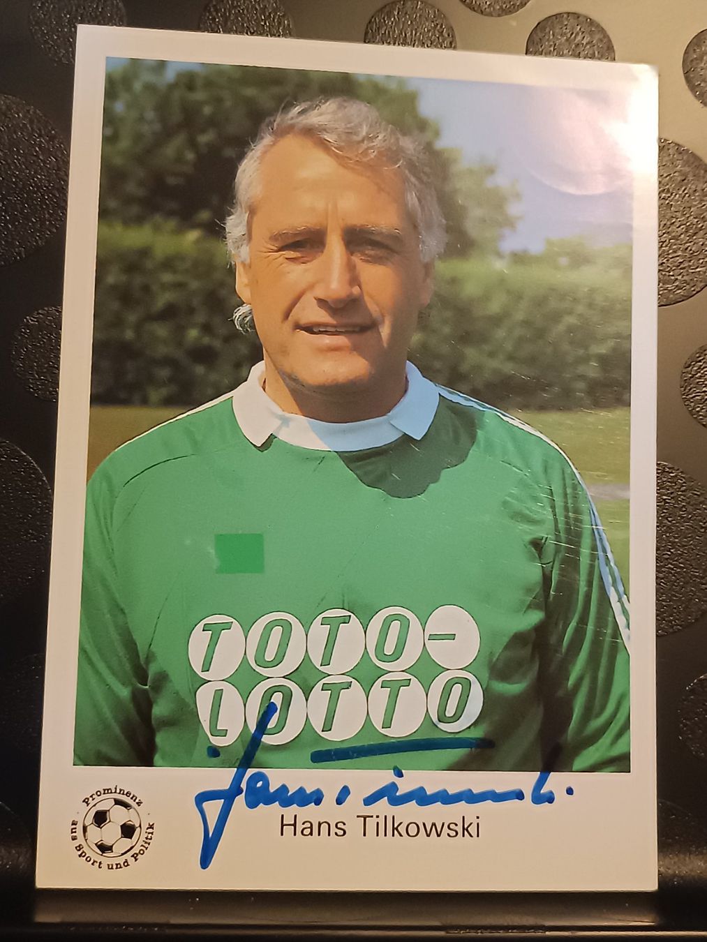 Autografi: Hans Tilkowski - Vize Weltmeister 1966 - † 2020 – Usato da Menziken venduto da Artographs