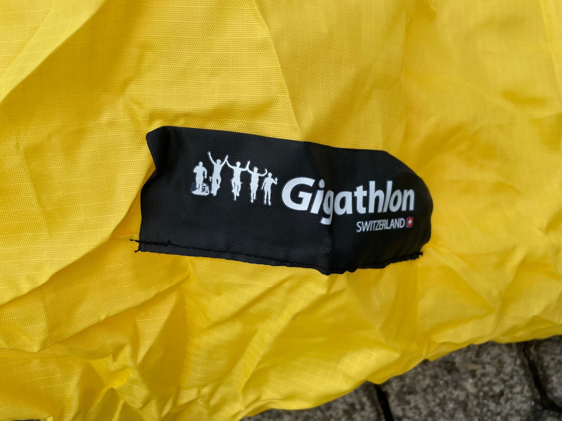 Liegen & Liegestühle: Airsofa mit Gigathlon Beschriftung – Gebraucht aus Hettiswil von wer_9kcr 2
