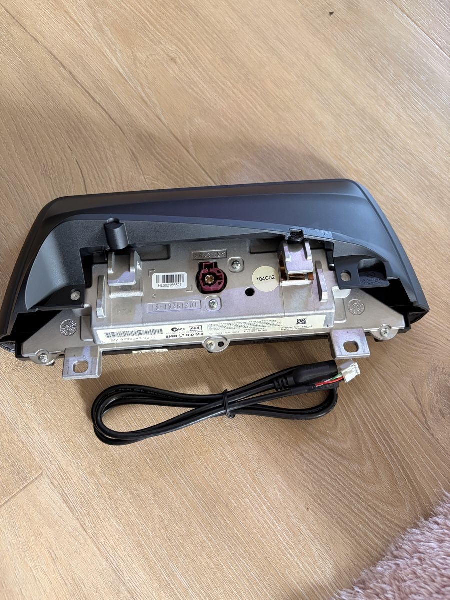 BMW Tutti pezzi di ricambio auto: Original BMW 1er 2er 3er Display 6.5" CID Mid  – Usato da Liestal venduto da luc_6myr 1