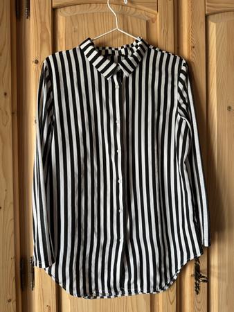 Bluse mit Streifenmuster