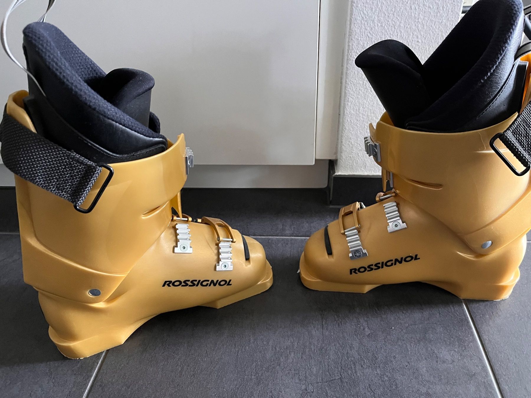 Rossignol Scarpe da uomo: Skishuhe – Usato da Hausen AG venduto da gse_88xs 3
